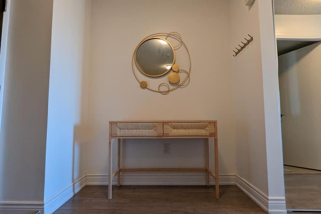 Lovely 2 Bed Condo In Downtown Toronto Ngoại thất bức ảnh