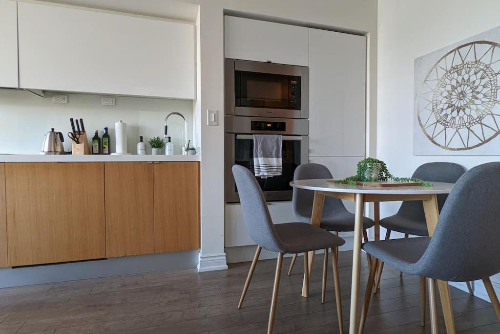 Lovely 2 Bed Condo In Downtown Toronto Ngoại thất bức ảnh