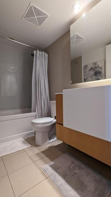 Lovely 2 Bed Condo In Downtown Toronto Ngoại thất bức ảnh